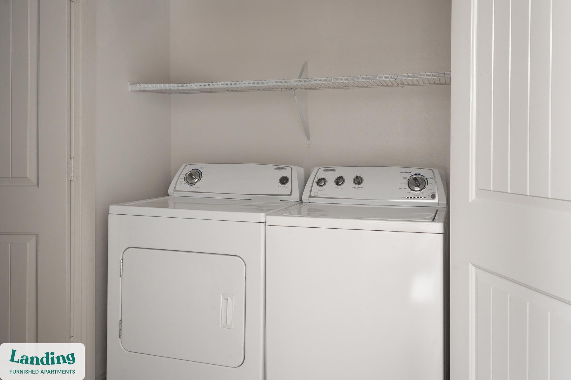 Building Photo - 10800 Lakeline Blvd