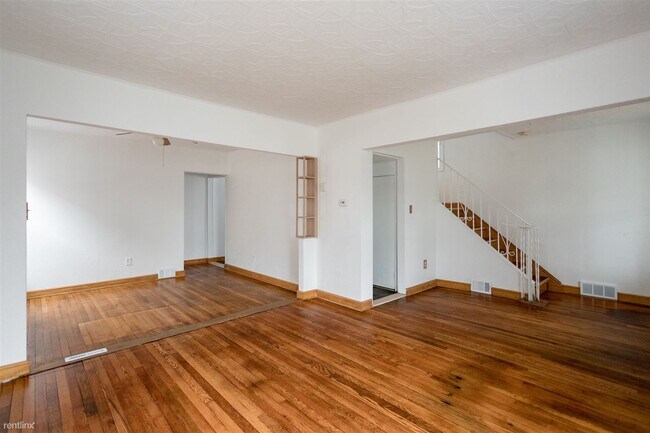 Building Photo - 2 br, 1 bath House - 3080 Goodson St Singl...