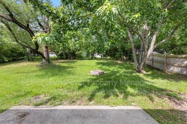 Building Photo - 1187 Venetian Way