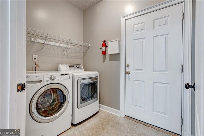 Building Photo - 56 Driftwood Ct