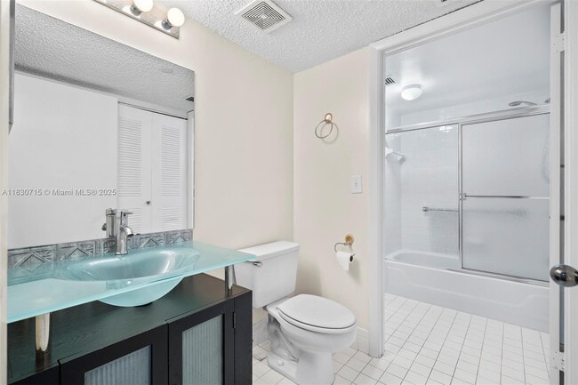 Building Photo - 9511 Weldon Cir