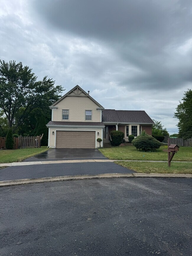 Primary Photo - 2404 Kenmore Ct