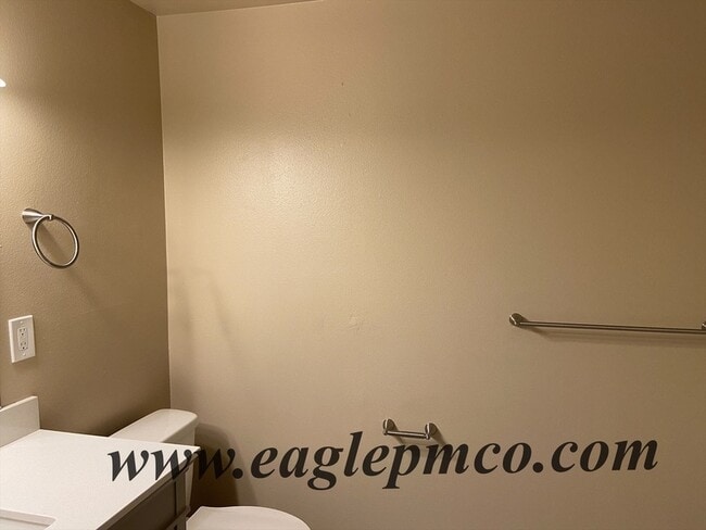 Building Photo - 12486 SE 60th Ct