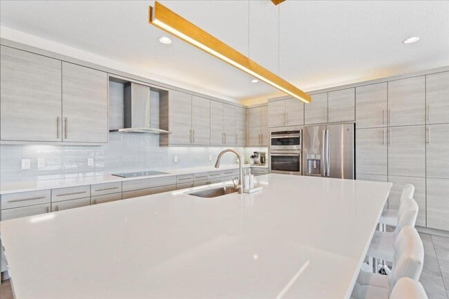 Building Photo - 15377 Green River Ct