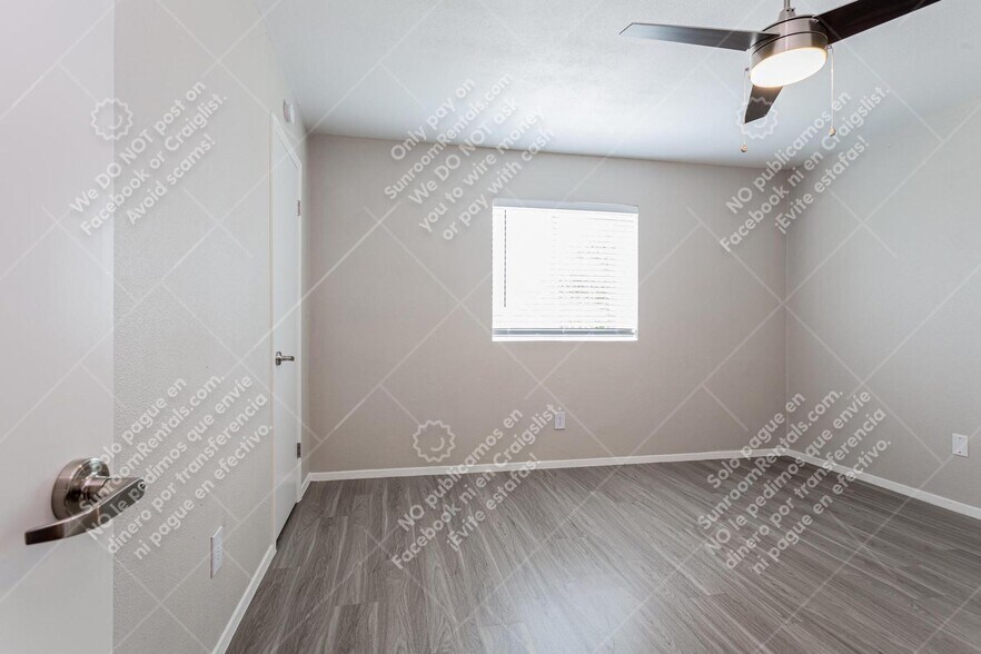 Building Photo - 3138 Manor Rd