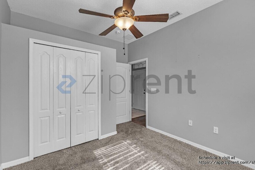 Building Photo - 13108 Social Ln