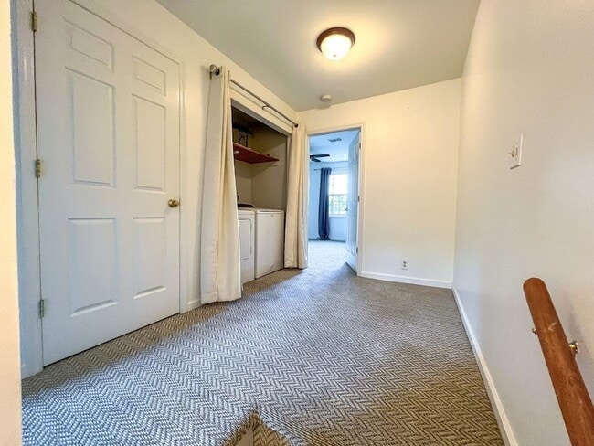 Building Photo - 1716 Linden Ave