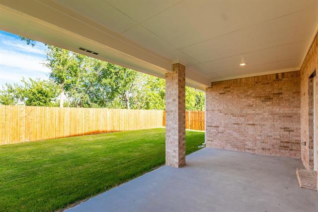 Building Photo - 909 Elijah Ln