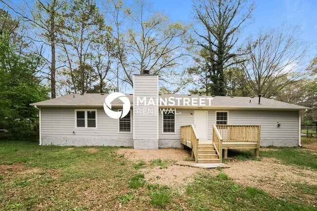 Building Photo - 3 Bedroom Pet-Friendly Home in Stockbridge...
