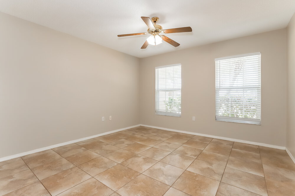 Building Photo - 11022 4th Ave E