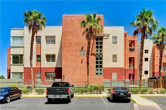 Primary Photo - 75 E Agate Ave