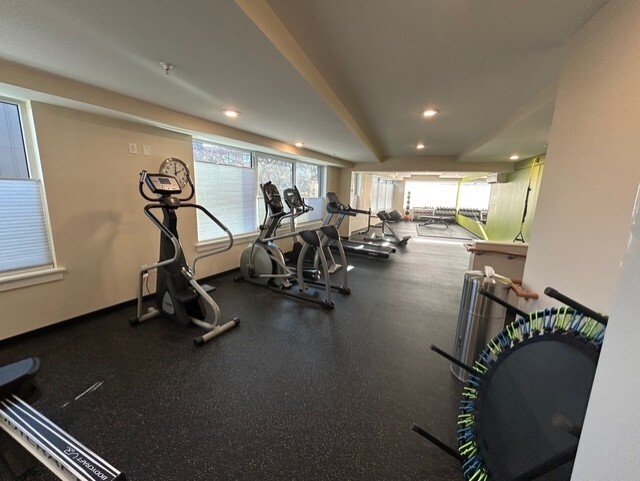 Building Photo - 167 Newbury St