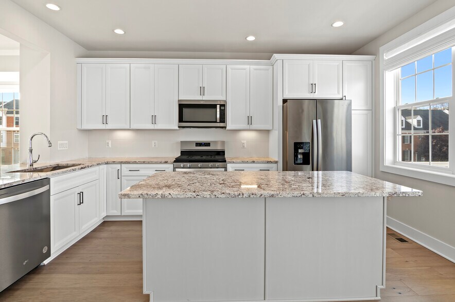 Building Photo - 23149 Dunlop Heights Ter