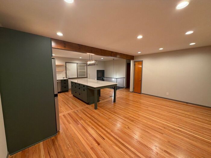 Building Photo - 4110 Blossomwood Dr