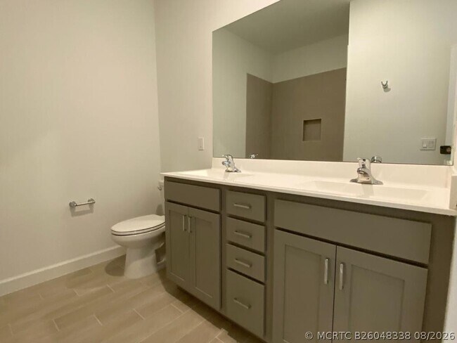 Building Photo - 4946 Navali Dr