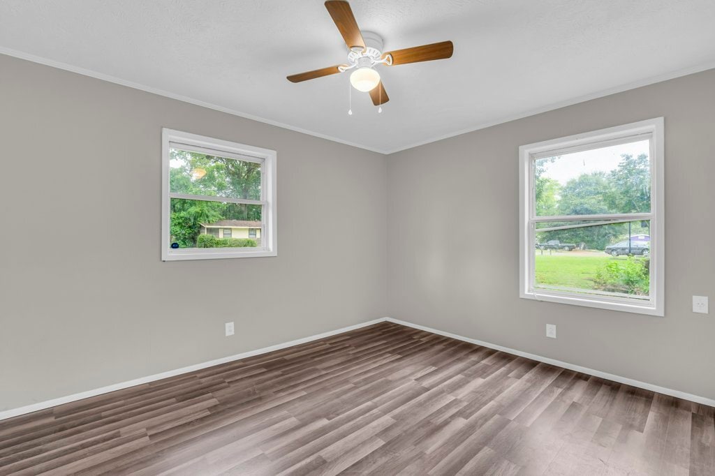 Building Photo - 405 Summerhaven Dr