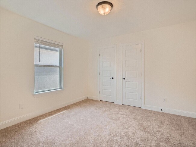 Building Photo - 412 Arrowhead Vine St