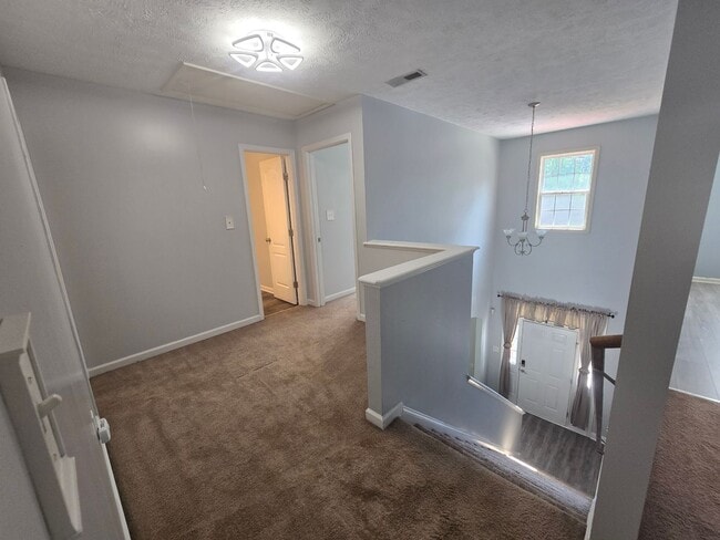 Building Photo - New Listing!!!