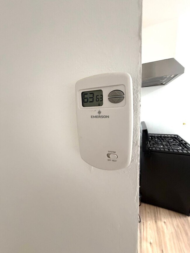 Building Photo - Private & Cozy Detached ADU in South Tahoe Park!