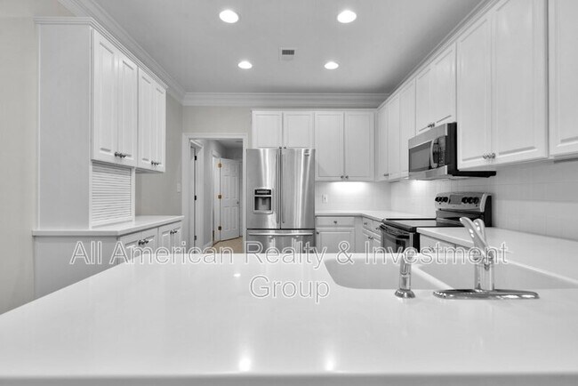 Building Photo - 1467 Oakmont Pl
