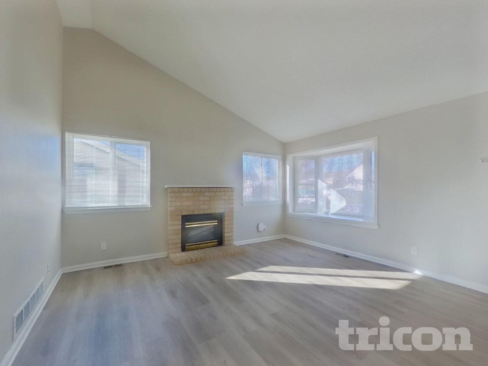 Building Photo - 1800 Granby Ct