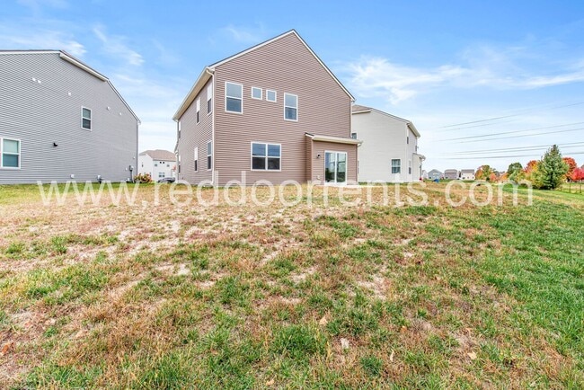 Building Photo - 5218 Triple Crown Wy