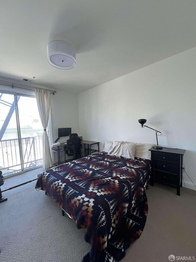 Building Photo - 1715 Pierce St