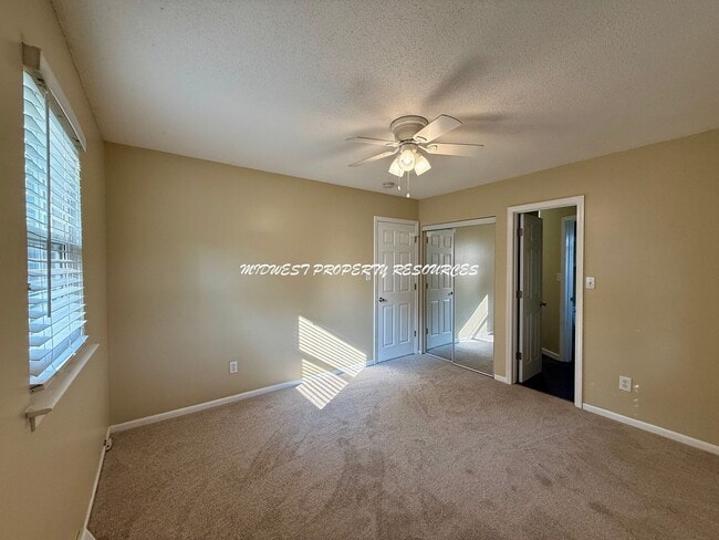Building Photo - Beautiful 3 Bedroom Home in Lee's Summit