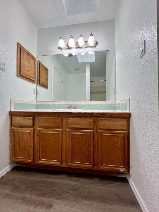 Building Photo - 8123 Waterbury Pl NW