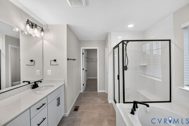 Building Photo - 7040 Paine Pl