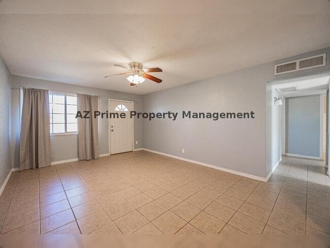 Building Photo - 7101 N 36th Ave