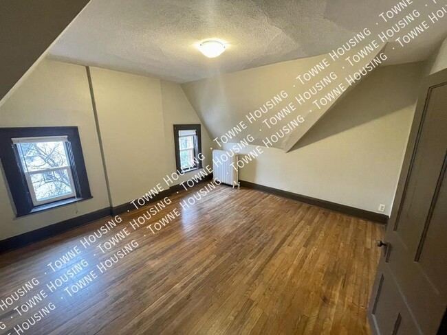 Building Photo - 440 Prospect Ave