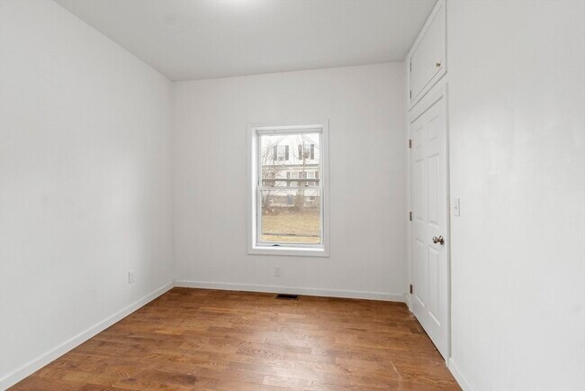 Building Photo - 19 Furber Ave