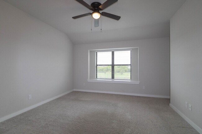 Building Photo - 417 Fieldwood Dr