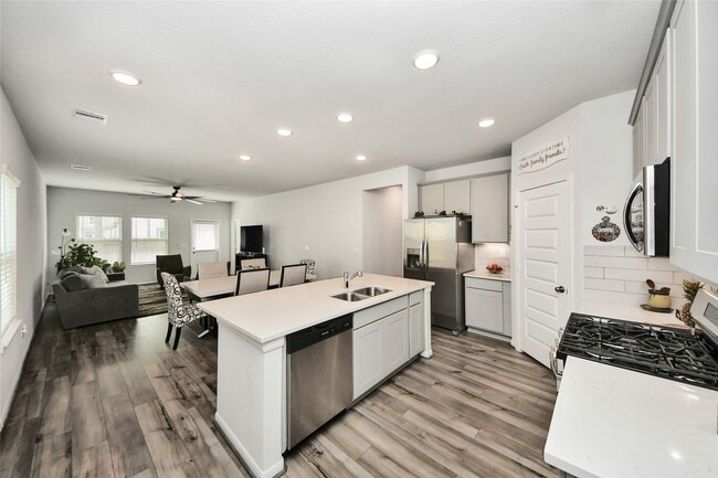 Building Photo - 8449 Sweet Cherry Ln