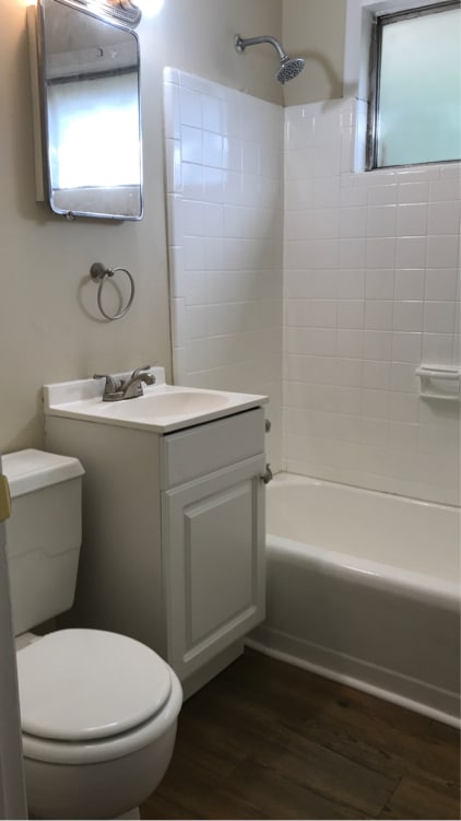 Building Photo - 1612 W Gordon Ave