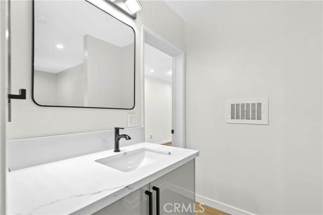 Building Photo - 409 Burchett St