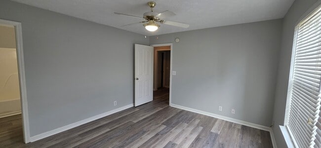 Building Photo - 1183 Catawba Way