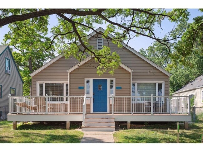 Primary Photo - 5217 Minnetonka Blvd