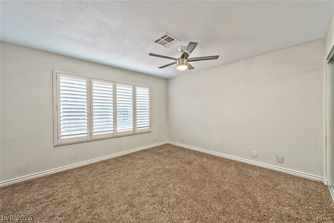 Building Photo - 7767 Parnell Ave