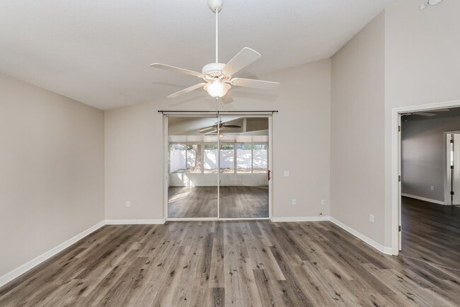 Building Photo - 9042 Egret Cove Cir