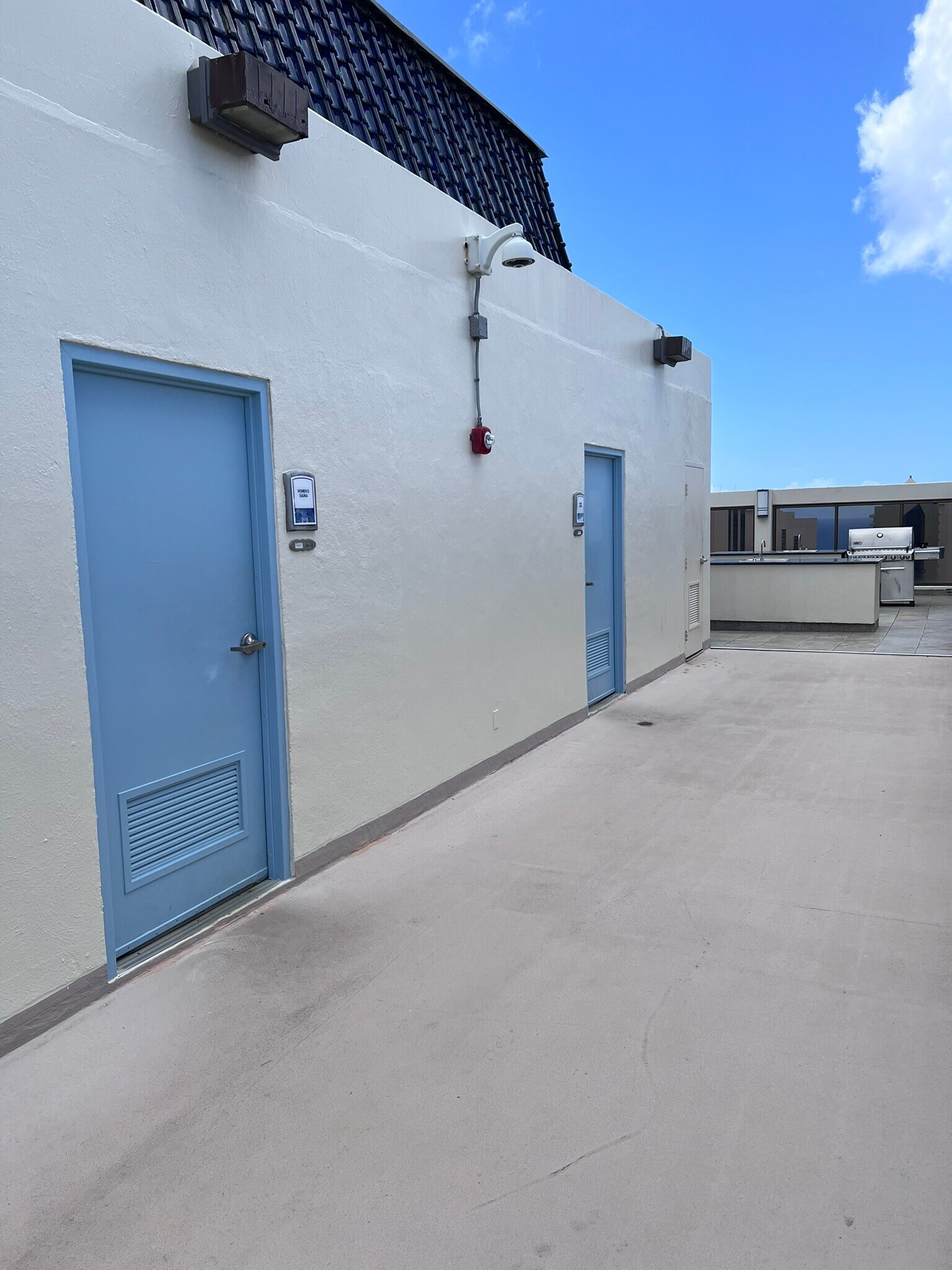 Sauna Rooms - 400 Hobron Ln