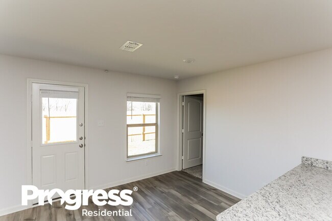 Building Photo - 160 Holster Hollow Rd