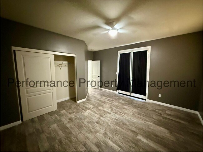 Building Photo - Stunning 4 Bed/3 Bath NW Bakersfield Home w/ Pool, RBP & Security Deposit Alternative Option