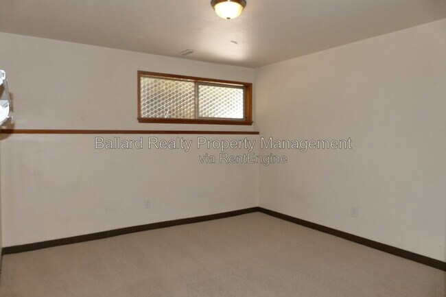 Building Photo - 1802 NW 89th St