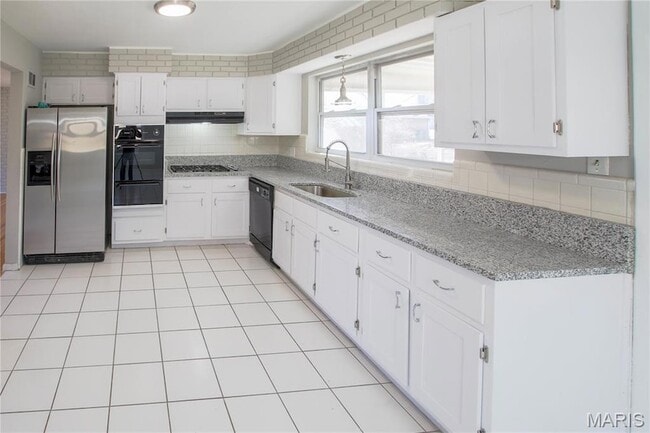 Building Photo - 1419 Drayton Ave