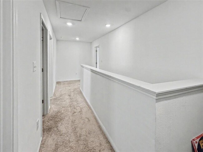 Building Photo - 229 Night Riders Wy