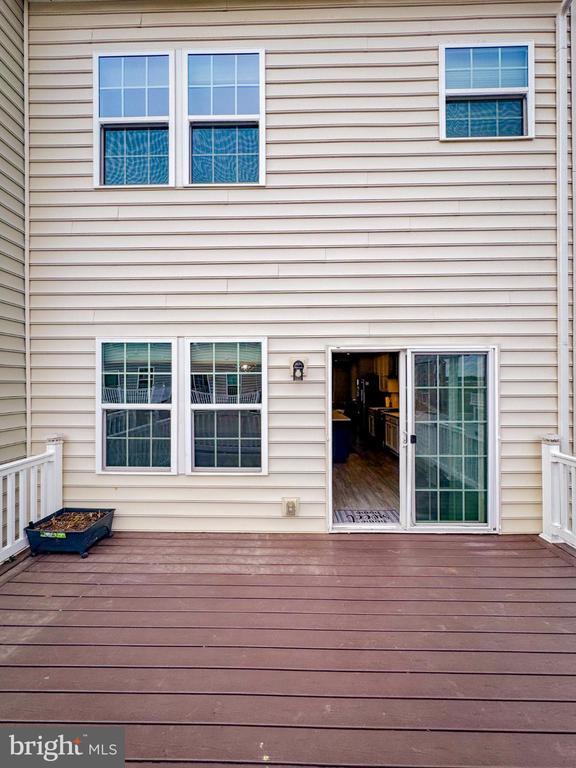 Building Photo - 24604 Cervelo Ter