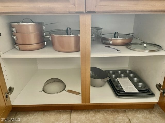 Building Photo - 9430 Ivy Brook Run