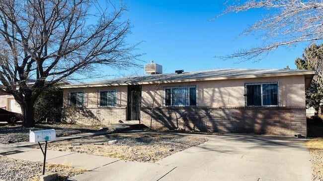Building Photo - 8709 Shone Ave SW